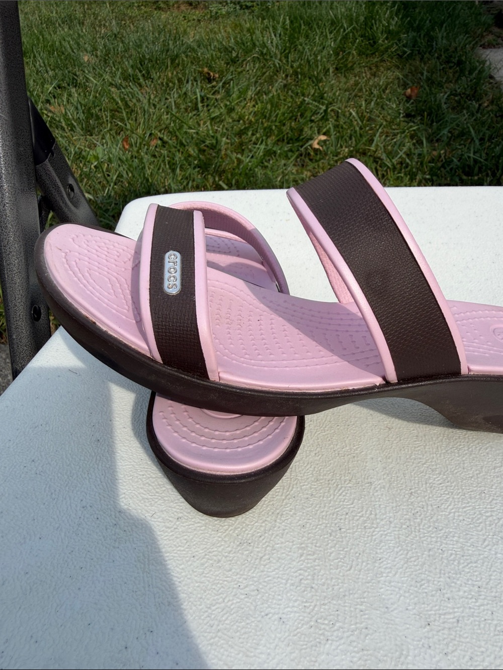 CROCS Women's Pink and Black Dual-Strap Slide Sandals - Picture 4 of 6